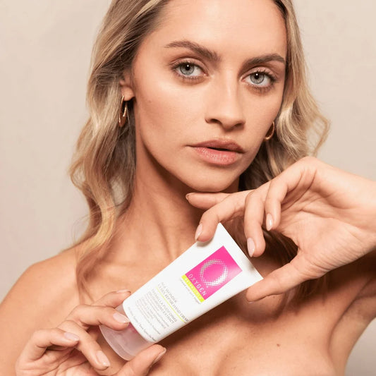 Oxygen Botanicals - Age Wonder Ultra Repair Hand Cream with Mushroom Extract